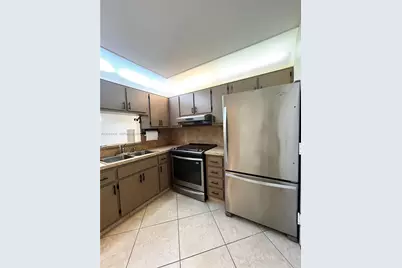 12035 NE 2nd Ave #A302, North Miami, FL 33161 - Photo 2
