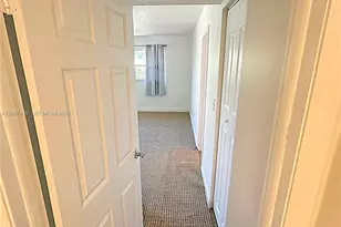7921 SW 9th St, North Lauderdale, FL 33068 - Photo 12