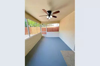 7921 SW 9th St, North Lauderdale, FL 33068 - Photo 6
