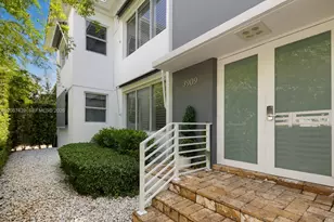 3909 Garden Ave, Miami Beach, FL 33140 - Photo 2