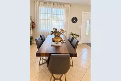 8284 SW 205th Ter, Cutler Bay, FL 33189 - Photo 8