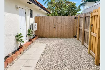 8284 SW 205th Ter, Cutler Bay, FL 33189 - Photo 18