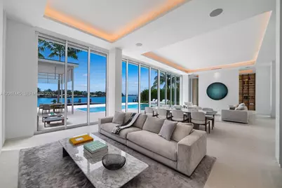 1844 Daytonia Rd, Miami Beach, FL 33141 - Photo 2