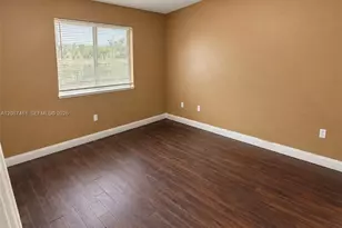 2650 SE 12th Pl, Homestead, FL 33035 - Photo 6