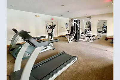 17000 NW 67th Ave #405, Hialeah, FL 33015 - Photo 28