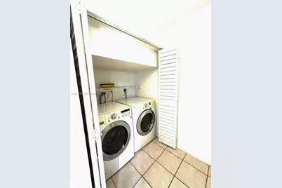 17969 SW 140th Ct #0, Miami, FL 33177 - Photo 16
