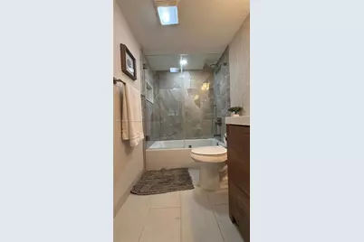 400 SE 10th St #112, Deerfield Beach, FL 33441 - Photo 24