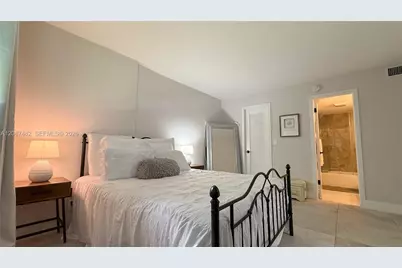 400 SE 10th St #112, Deerfield Beach, FL 33441 - Photo 22