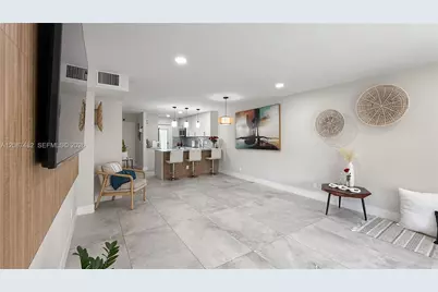 400 SE 10th St #112, Deerfield Beach, FL 33441 - Photo 10