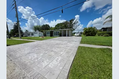 3126 SE Monte Vista St, Port Saint Lucie, FL 34952 - Photo 6