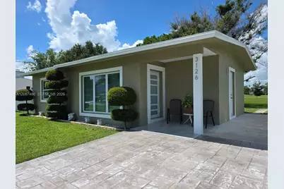3126 SE Monte Vista St, Port Saint Lucie, FL 34952 - Photo 2