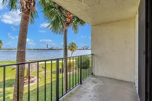 714 Executive Center Dr, West Palm Beach, FL 33401 - Photo 12
