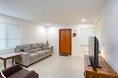 221 NE 1st Ter #1, Dania Beach, FL 33004 - Photo 2