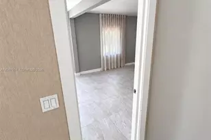 1418 NW 101st St, Miami, FL 33147 - Photo 36