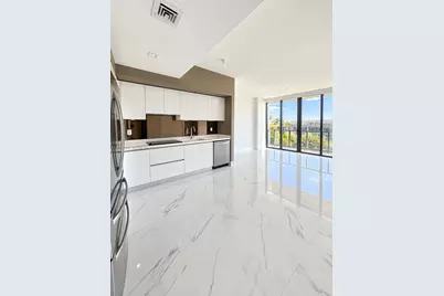 1170 E Hallandale Beach Blvd #306, Hallandale Beach, FL 33009 - Photo 2
