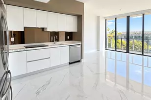 1170 E Hallandale Beach Blvd, Hallandale Beach, FL 33009 - Photo 2