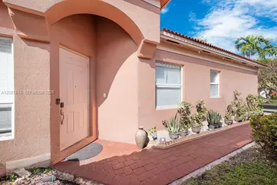 2327 NE 37th Ter, Homestead, FL 33033 - Photo 28