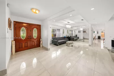 19885 NE 22nd Ave, Miami, FL 33180 - Photo 12