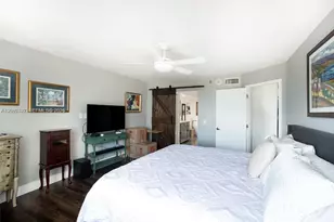 3500 Mystic Pointe Dr, Aventura, FL 33180 - Photo 10