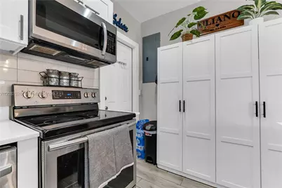 11831 NW 5th Ave, Miami, FL 33168 - Photo 12