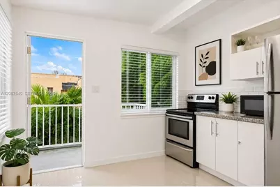268 NW 34th St, Miami, FL 33127 - Photo 24