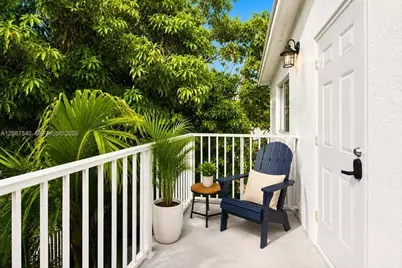 268 NW 34th St, Miami, FL 33127 - Photo 42