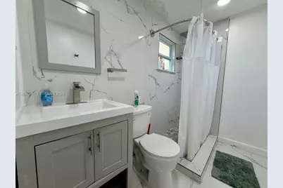975 SW 10th St #5, Miami, FL 33130 - Photo 16