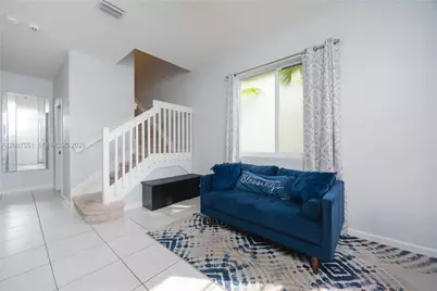 20828 NW 9 Path, Miami Gardens, FL 33169 - Photo 4