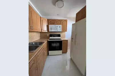 3315 SW 91st Ave, Miami, FL 33165 - Photo 18