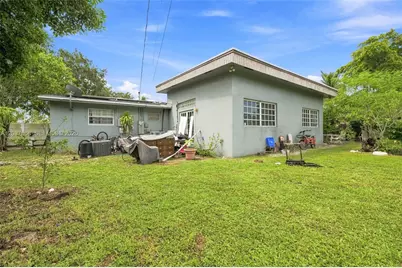 1299 NW 120th St, North Miami, FL 33167 - Photo 24