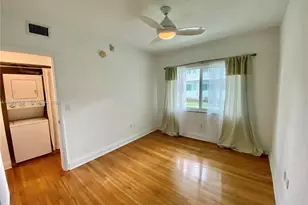 7207 Bay Dr, Miami Beach, FL 33141 - Photo 10