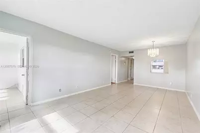 7887 Golf Cir Dr #106, Margate, FL 33063 - Photo 12