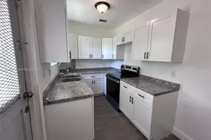 1835 NW 122nd St, Miami, FL 33167 - Photo 4