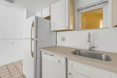 8255 Lake Dr #304, Doral, FL 33166 - Photo 12