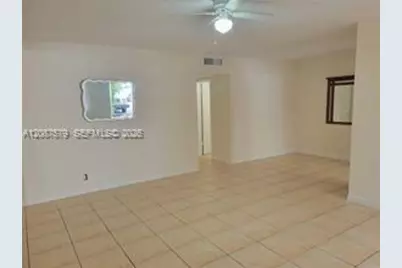 8704 NW 35th St #105, Coral Springs, FL 33065 - Photo 10