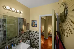1525 Meridian Ave, Miami Beach, FL 33139 - Photo 18