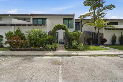 11116 SW 70th Ter, Miami, FL 33173 - Photo 1