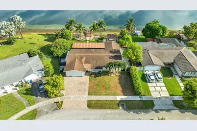 14241 SW 83rd St, Miami, FL 33183 - Photo 52