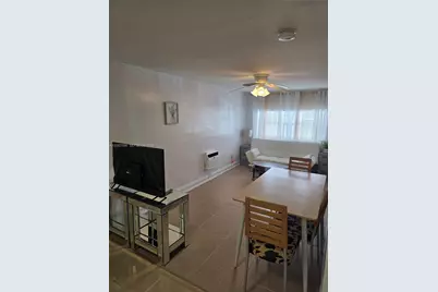 5712 Hollywood Blvd #1, Hollywood, FL 33021 - Photo 2