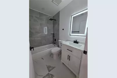 348 NW 8th St, Pompano Beach, FL 33060 - Photo 14