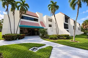 301 Racquet Club Rd, Weston, FL 33326 - Photo 2