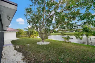 3352 Lakeview Blvd, Delray Beach, FL 33445 - Photo 22