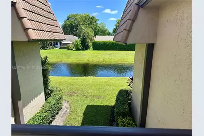 10722 Royal Palm Blvd #8-2, Coral Springs, FL 33065 - Photo 20