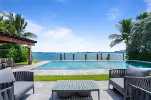 9301 N Bayshore Dr, Miami Shores, FL 33138 - Photo 1