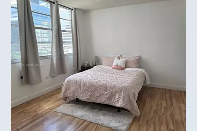 801 Brickell Bay Dr #964, Miami, FL 33131 - Photo 6