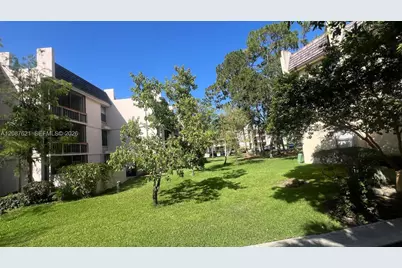 8429 Forest Hills Dr #305, Coral Springs, FL 33065 - Photo 26