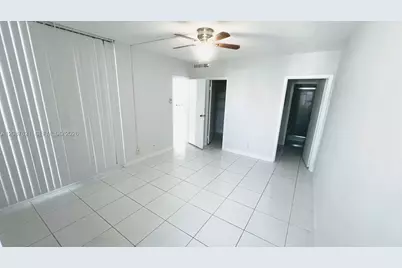 8429 Forest Hills Dr #305, Coral Springs, FL 33065 - Photo 20