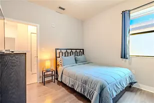 7809 NW 104th Ave, Doral, FL 33178 - Photo 20