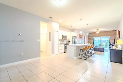 7809 NW 104th Ave #31, Doral, FL 33178 - Photo 8
