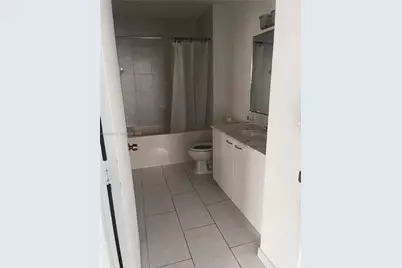 133 NE 2nd Ave #2301, Miami, FL 33132 - Photo 8